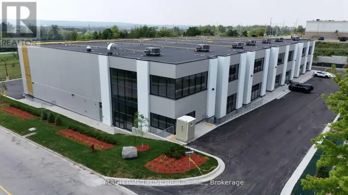 3 - 32 DON HILLOCK DRIVE, Aurora