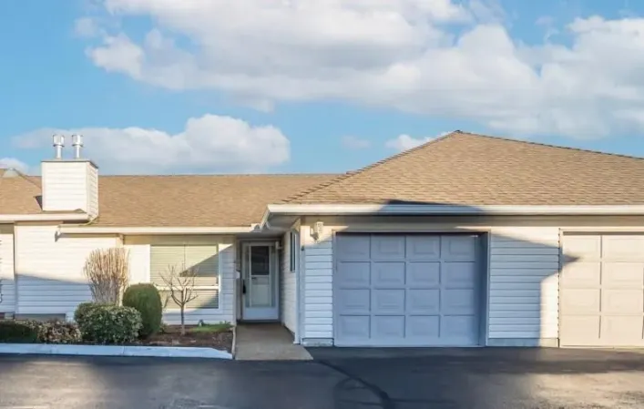 3 32640 MURRAY AVENUE, Abbotsford