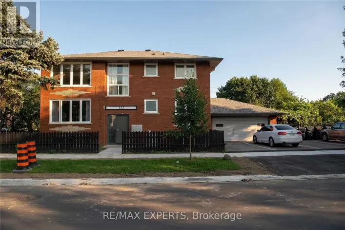 3 - 333 RIMILTON AVENUE, Toronto