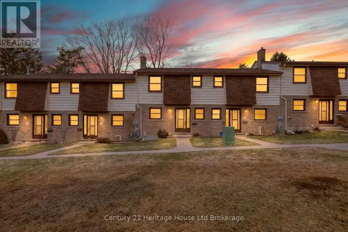 3 - 335 ALBERT STREET, Woodstock