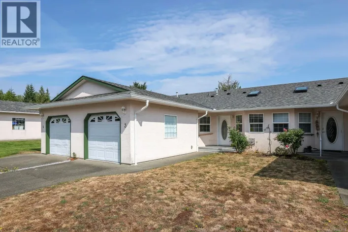 3 3355 First St, Cumberland