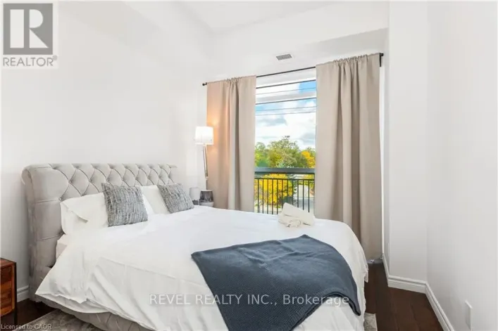 3 - 34 PLAINS ROAD E, Burlington