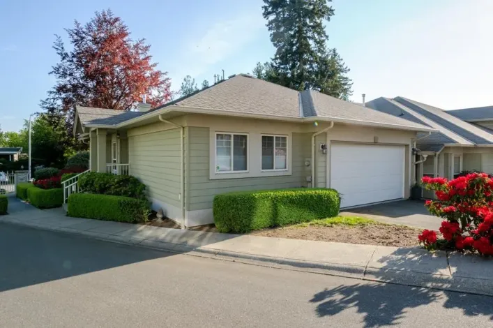 3 34159 FRASER STREET, Abbotsford