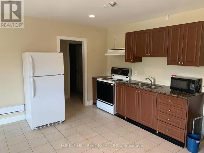 3 - 3430 LAKESHORE BOULEVARD W, Toronto