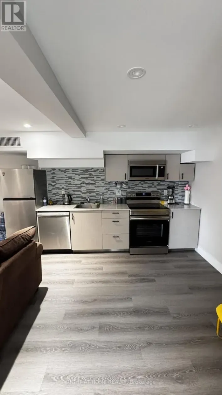 3 - 359 KEELE STREET, Toronto