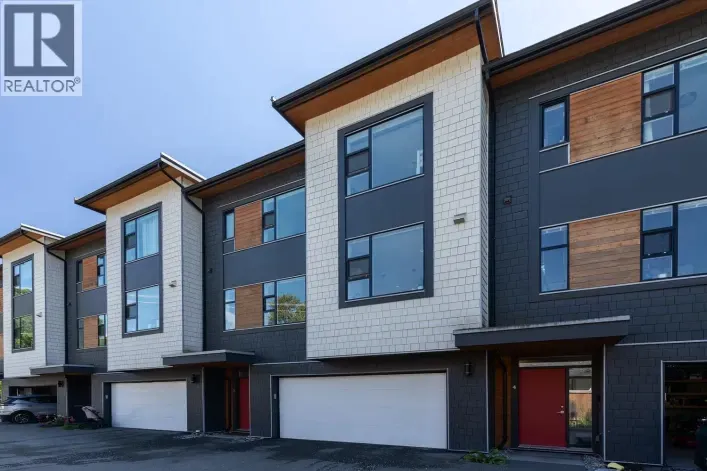 3 38447 BUCKLEY AVENUE, Squamish