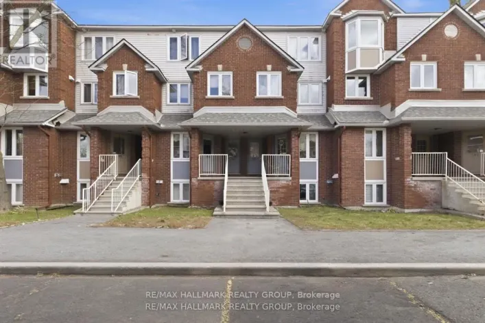 3 - 390 BRISTON PRIVATE, Ottawa