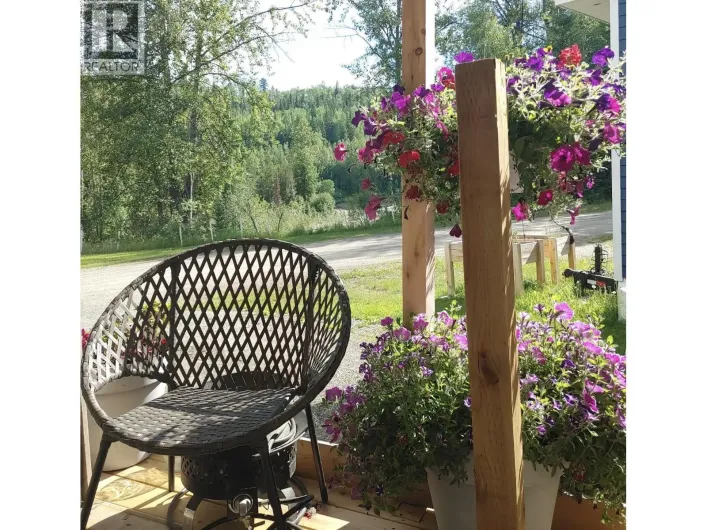 3 39142 CARIBOO HIGHWAY, Hixon