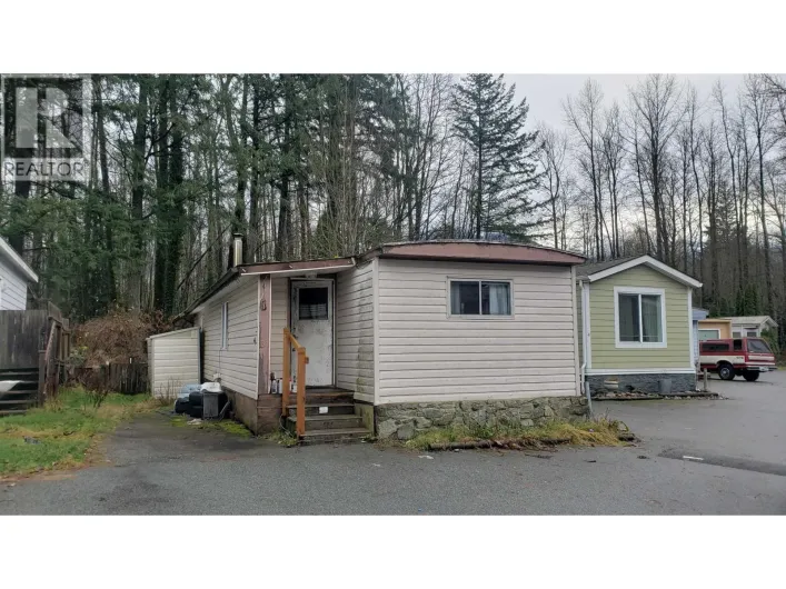 3 39884 GOVERNMENT ROAD, Squamish