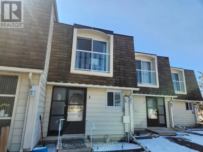 3 - 4 PARADISE BOULEVARD, Ramara