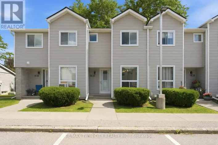 3 - 476 GREY STREET, Brantford