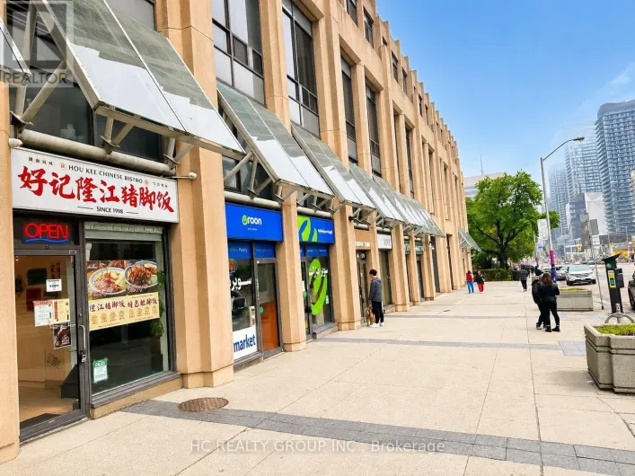 3 - 5 NORTHTOWN WAY, Toronto
