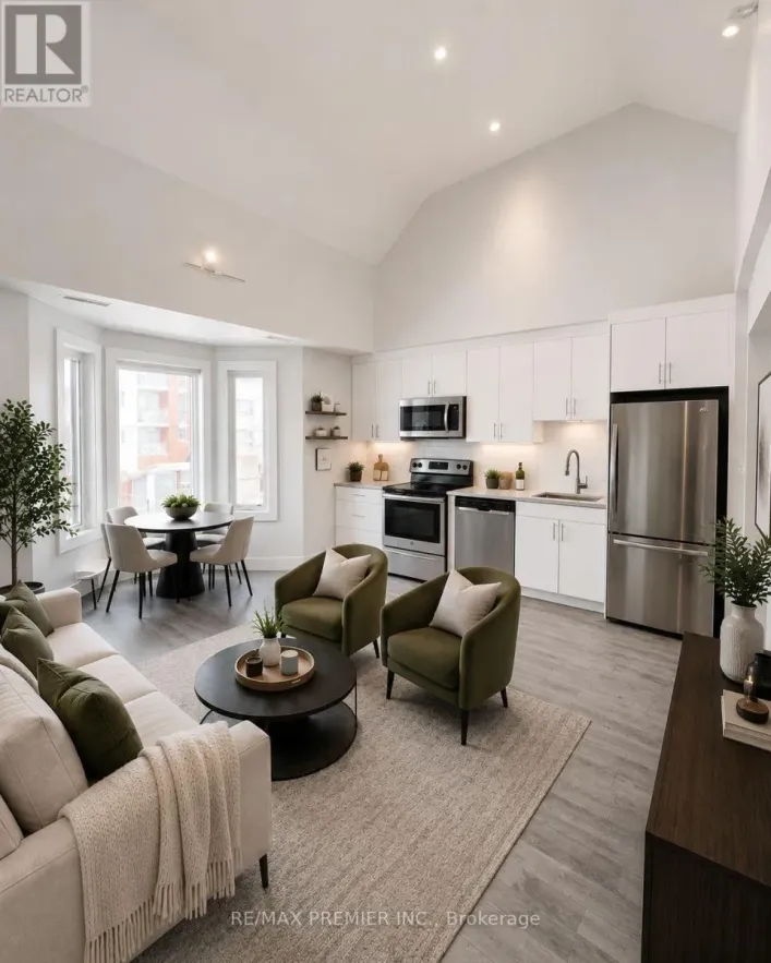 3 - 50 PAPE AVENUE W, Toronto
