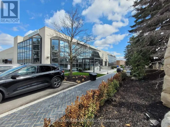 3 - 50 WEST WILMOT STREET, Richmond Hill