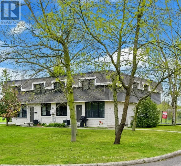 3 - 513 QUIET PLACE, Waterloo
