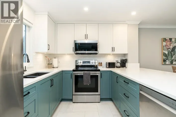 3 5501 LADNER TRUNK ROAD, Delta