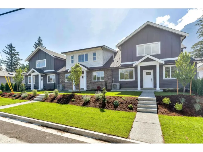 3 558 PARK STREET|Hope, Hope