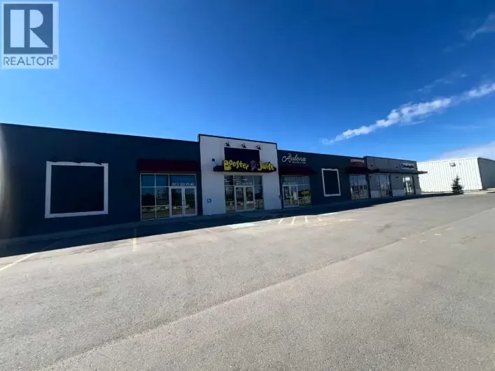 3, 5601 4 Avenue, Edson