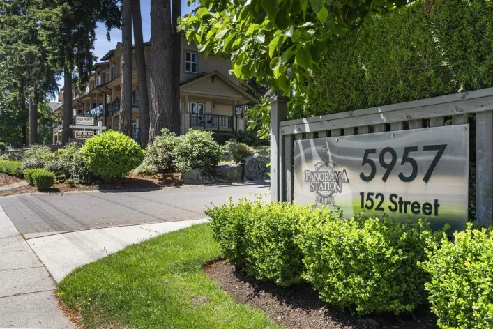 3 5957 152 STREET, Surrey