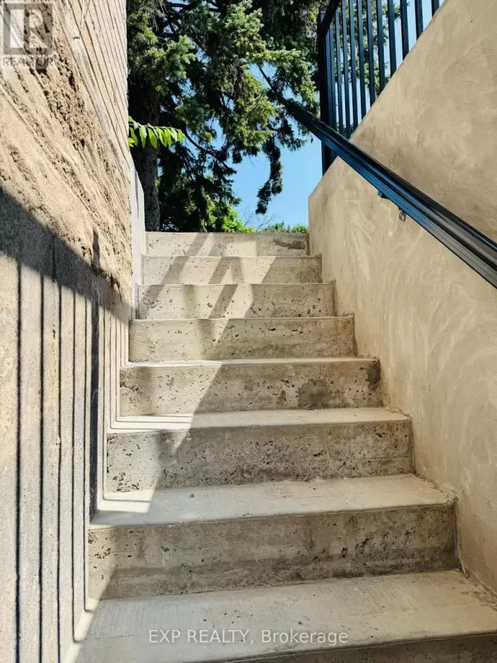 3- 6 CRAIG DRIVE, Kitchener