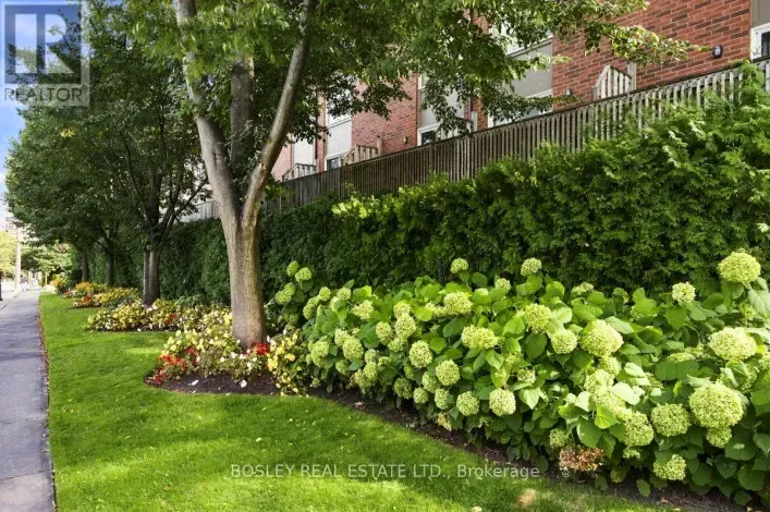 3 - 64 OLD MILL TERRACE, Toronto