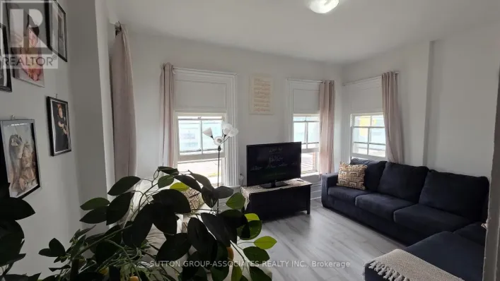3 - 65 HOLLAND STREET W, Bradford West Gwillimbury