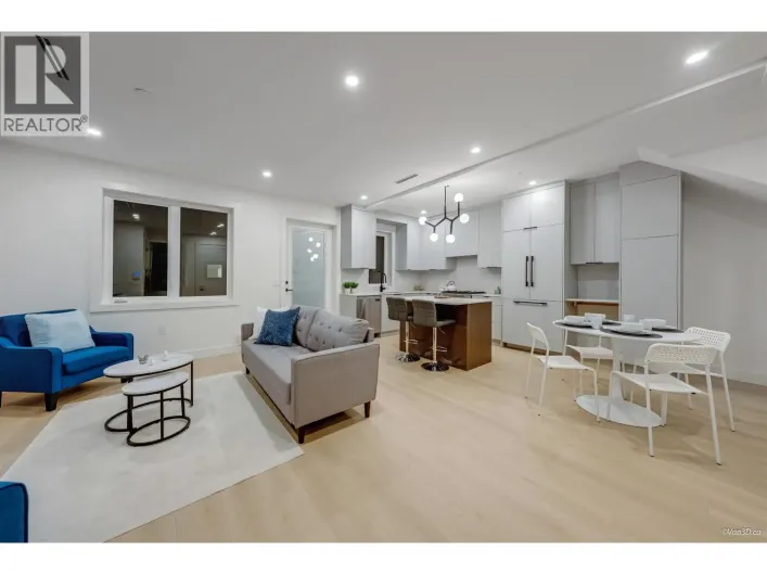 3 6730 HEATHER STREET, Vancouver