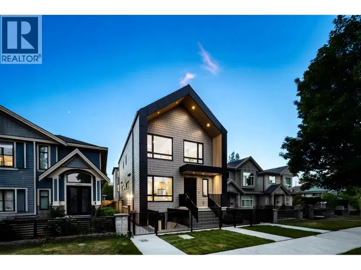 3 6831 SALISBURY AVENUE, Burnaby