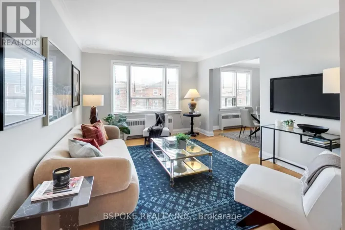 3 - 7 WARWICK AVENUE, Toronto