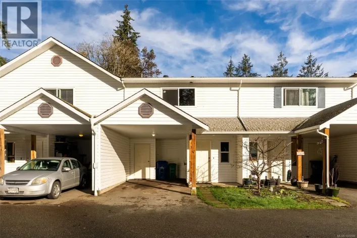 3 711 Malone Rd, Ladysmith