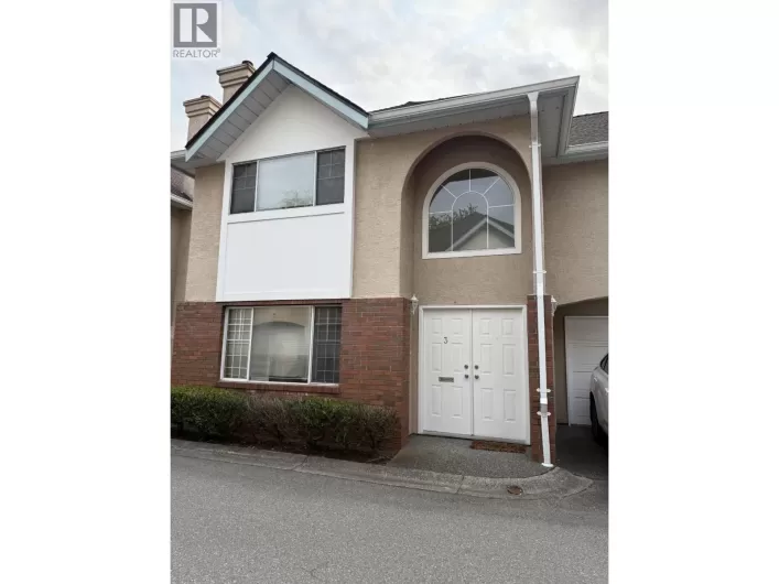 3 8280 BENNETT ROAD, Richmond