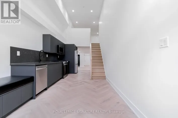 3 - 861 O'CONNOR DRIVE, Toronto