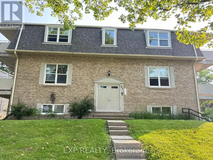 3 - 91 WESTMOUNT ROAD N, Waterloo