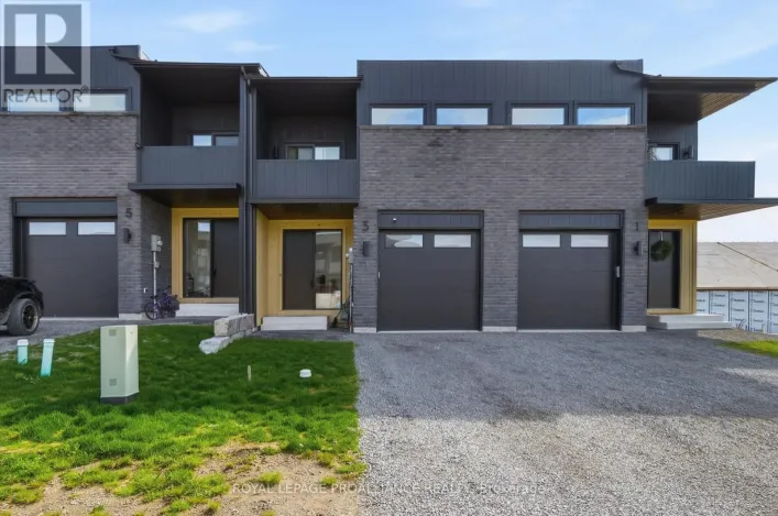 3 AMBROSIA WAY, Brighton