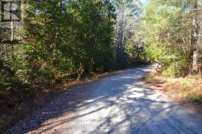 3 AND 2 PARKER BAY ROAD, Whitestone