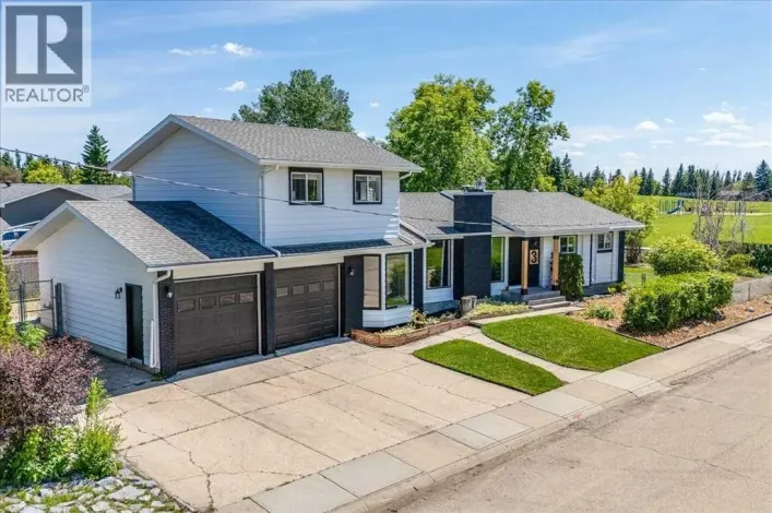 3 Armstrong Close, Red Deer