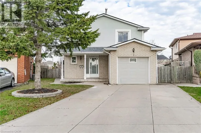 3 BENEMAR Court, Hamilton