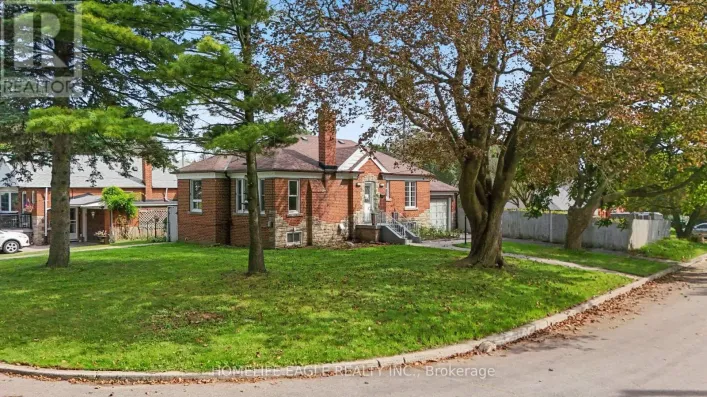 3 BLUEWATER AVENUE, Toronto