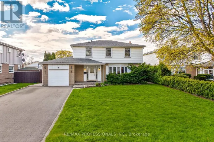 3 CALEDON COURT, Brampton