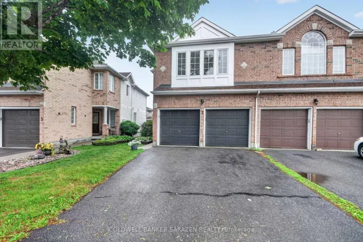3 CASTLE GLEN CRESCENT, Ottawa