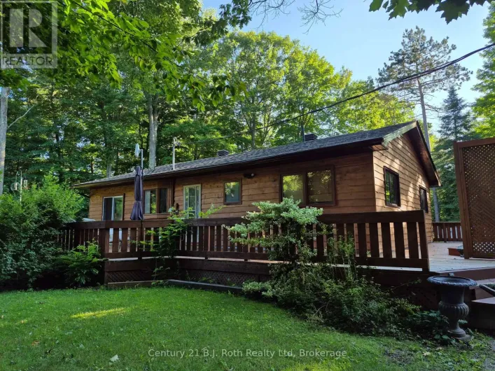 3 CELESTINE COURT, Tiny