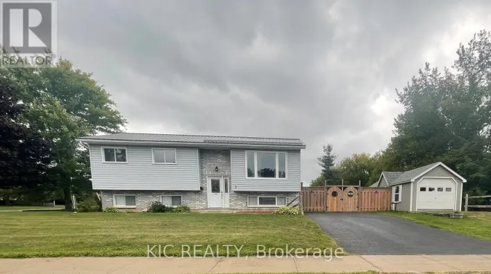 3 CREEKSIDE DRIVE, Stirling-Rawdon