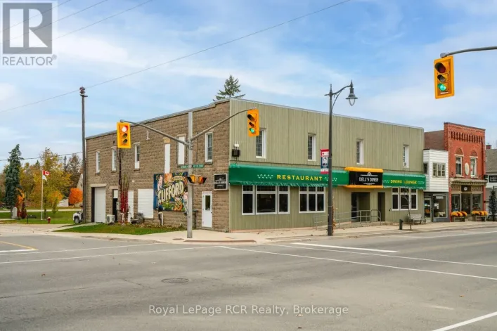 3 ELORA STREET, Minto