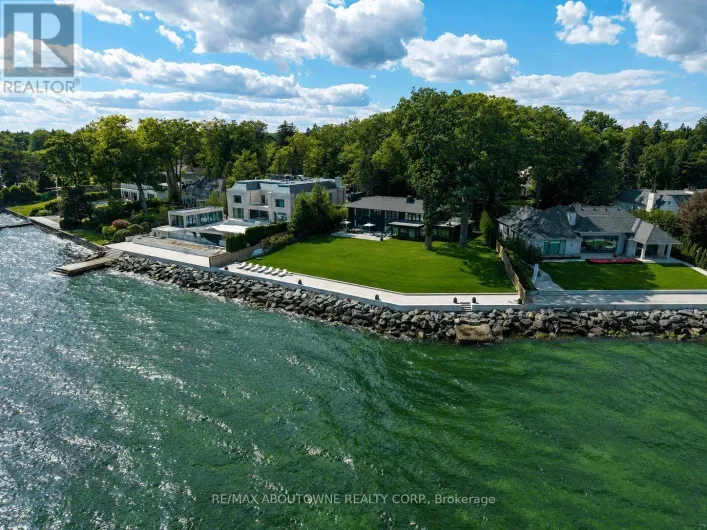 3 ENNISCLARE DRIVE E, Oakville