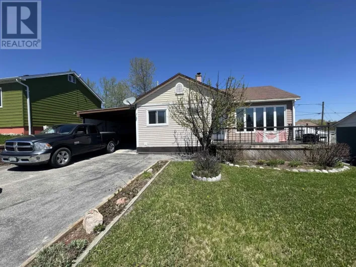 3 Falcon Drive, Manitouwadge