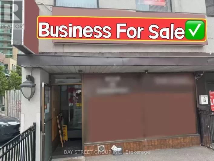 3 FINCH AVENUE E, Toronto