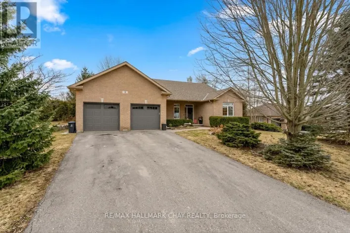 3 FOREST HILL DRIVE, Springwater