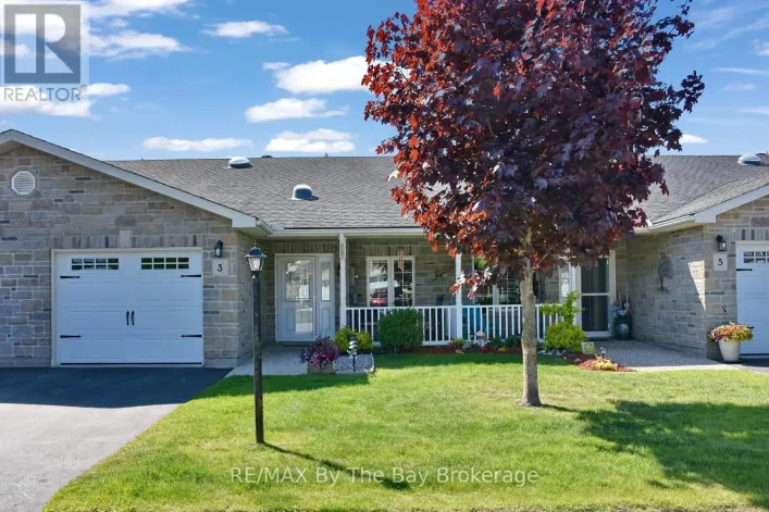 3 GARDEN GROVE CRESCENT, Wasaga Beach