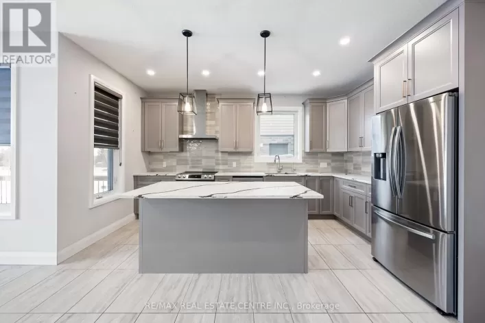 3 GRUNDY CRESCENT, East Luther Grand Valley