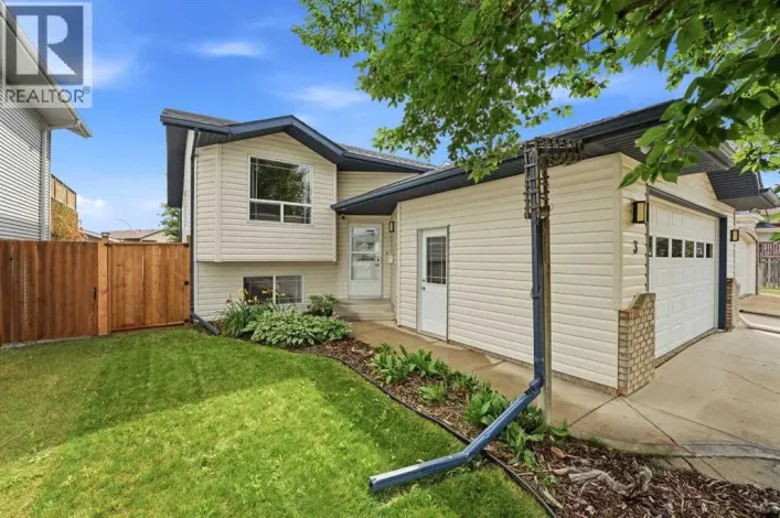 3 Hagerman Road, Sylvan Lake